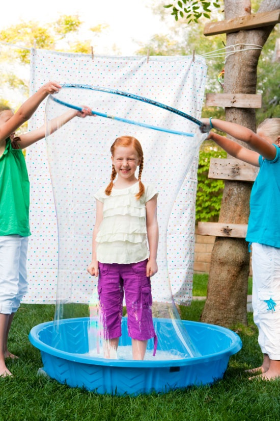Bubble-maker